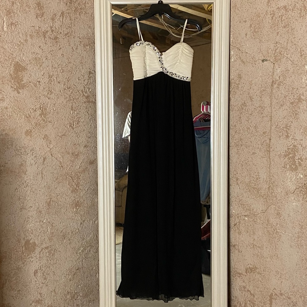 Black and white strapless prom dress with jewels. Worn once. Size Juniors 9.